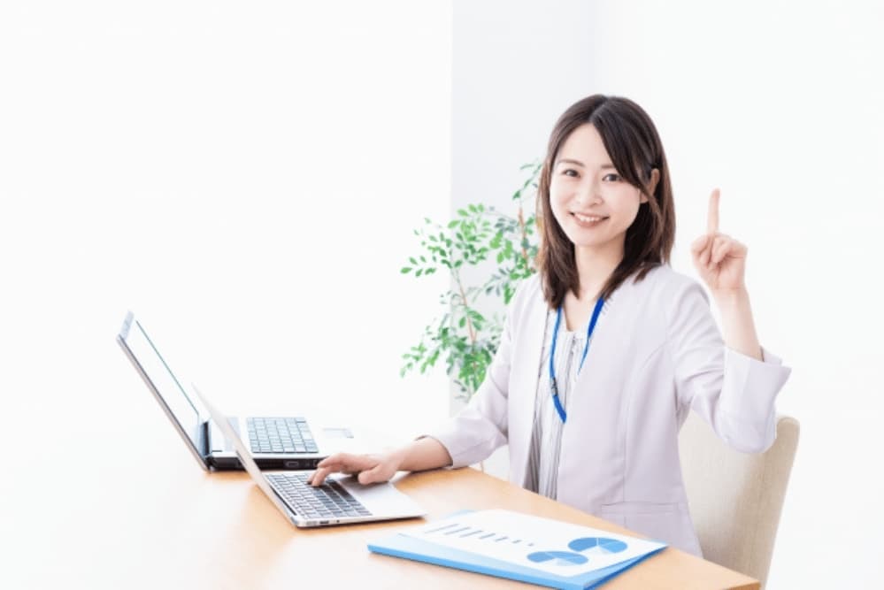 出納業務の効率化を図るには「ペイド督促代行」がおすすめ